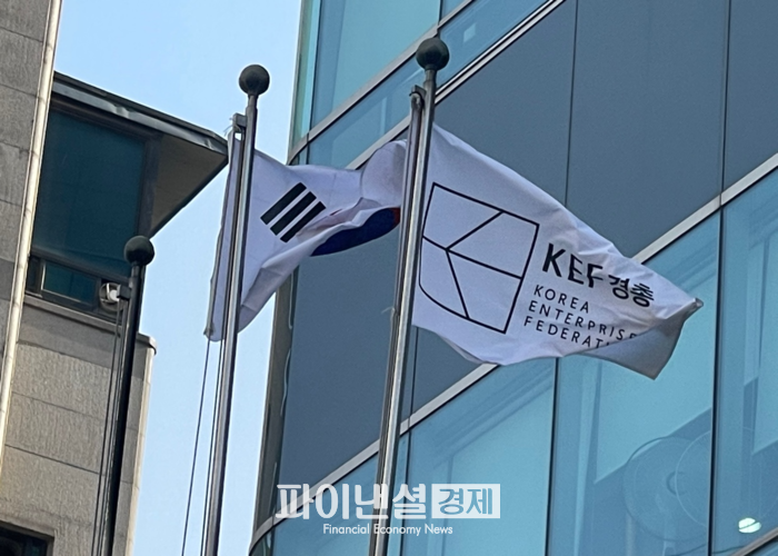 “AI 강국, 세금 장벽 넘어서야”…...