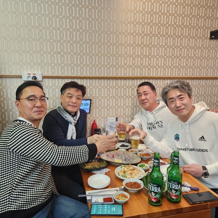 셀이즈랩의원–미러드림브라더스, 병의원...